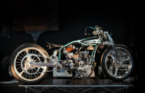 1932年式Harley-Davidson、イタリアの職人が生んだ勝利の女神