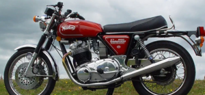 Norton Commando：価値が高騰する英国の伝説的クラシックバイク