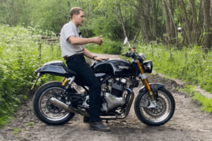 Norton Commandoレビュー：象徴的なカフェレーサースタイルと走行体験