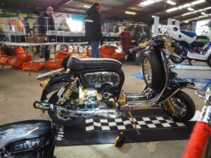 Normous Newark Autojumble、Ford & Scooter Classic Dayを併催