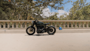 Roughchildが6年前に手がけたBMW R100カスタムを現代的にリファイン