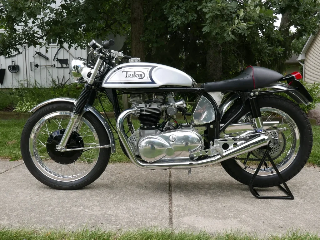 Bring a Trailer 1990 Triton