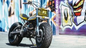 Le Cent Vingt CinqによるSuzuki VanVan 125カスタム ― 軽量級に宿る重厚感