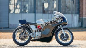 Marian Sellが手がけたSeeley Norton Commando 750の魅力