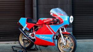 Purpose Built Motoが手掛けた公道仕様Ducati TT1レプリカの魅力