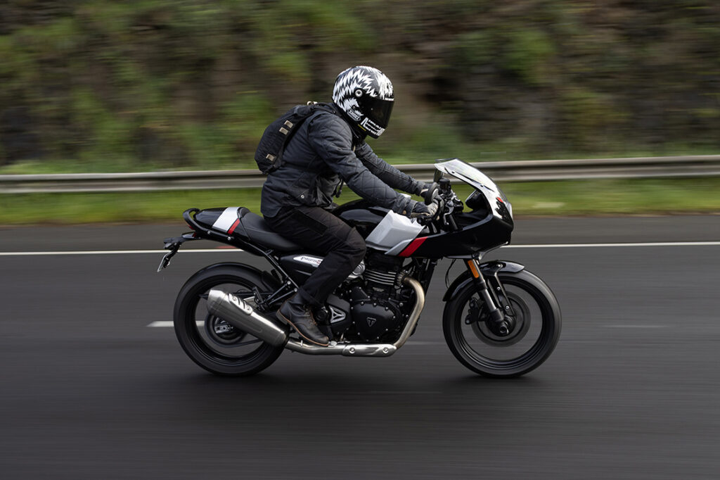Triumph Thruxton Tracker 400 400cc