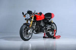 2006年式Ducati SportClassic Sport 1000 Monoposto、性能強化パーツ満載でオークション出品