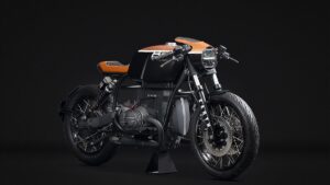モジュラー設計が光るEarth MotorcyclesのBMW R100Rカフェレーサー