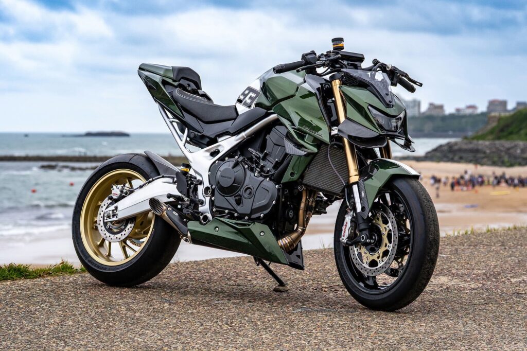 Honda CB750 Hornet Mototrofa