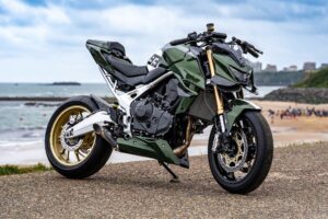 Honda CB750 Hornetを頂点に導いたMototrofaの二冠達成劇