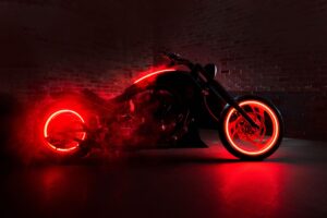 2000 Bourget 1750cc「Dark Rider」：チャリティー目的で製作された米国製Vツインカスタム