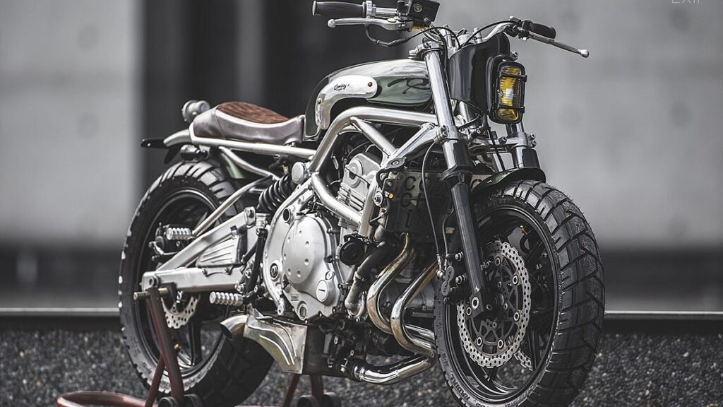 Cowboy s Chopper Kawasaki ER 6F